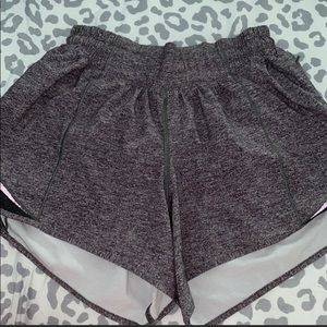 Lululemon 🍋 Hotty Hot Shorts 4 Tall